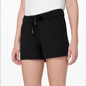 Lululemon On the Fly Short 2.5”